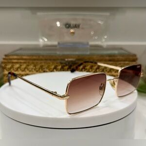 Quay - TTYL - Sleek Gold-Toned Square Sunglasses  & Soft Snap-Close Case - VGUC